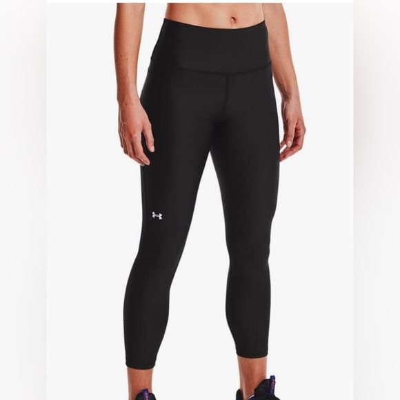 Under Armour Pants - Under Armour Heat Gear 7/8 Compression Leggings
